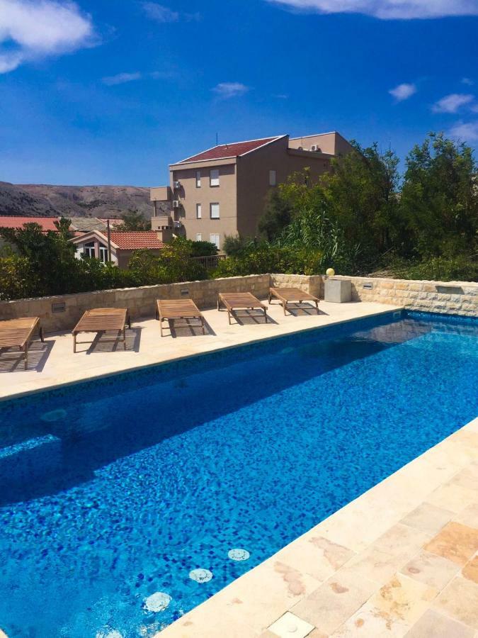 Villa Antea - Modern House With Pool Pag Town Kültér fotó